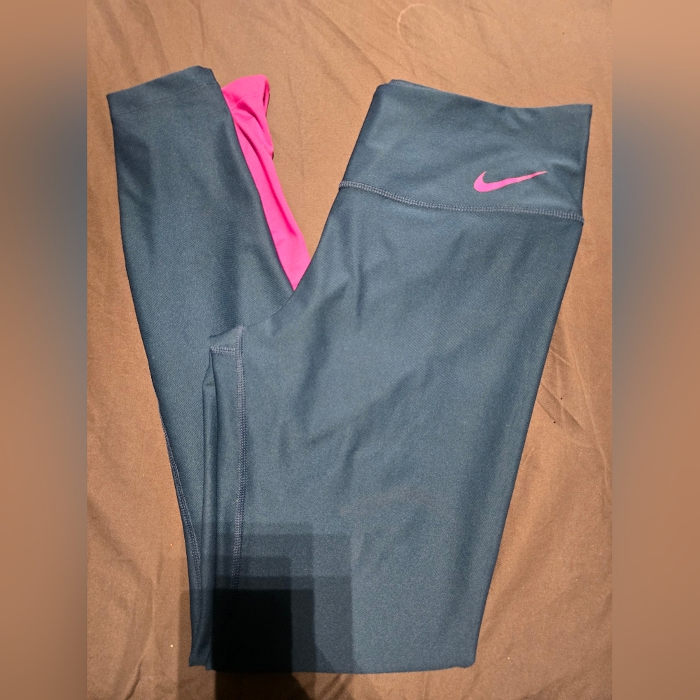 Nike Leggings M NWOT